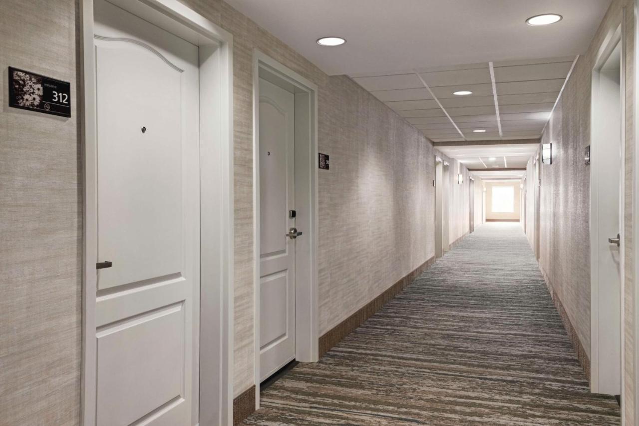 Hampton Inn New Albany Bagian luar foto