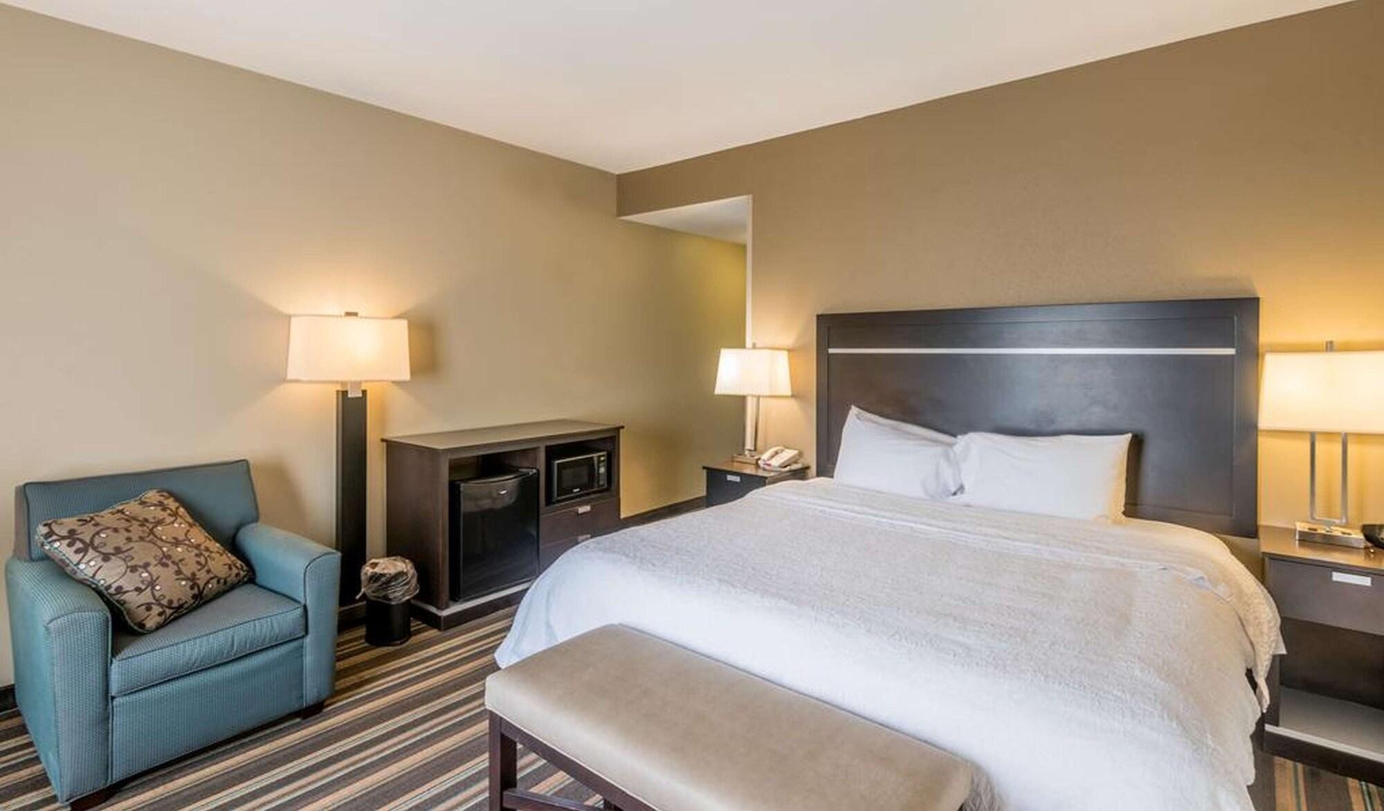 Hampton Inn New Albany Bagian luar foto