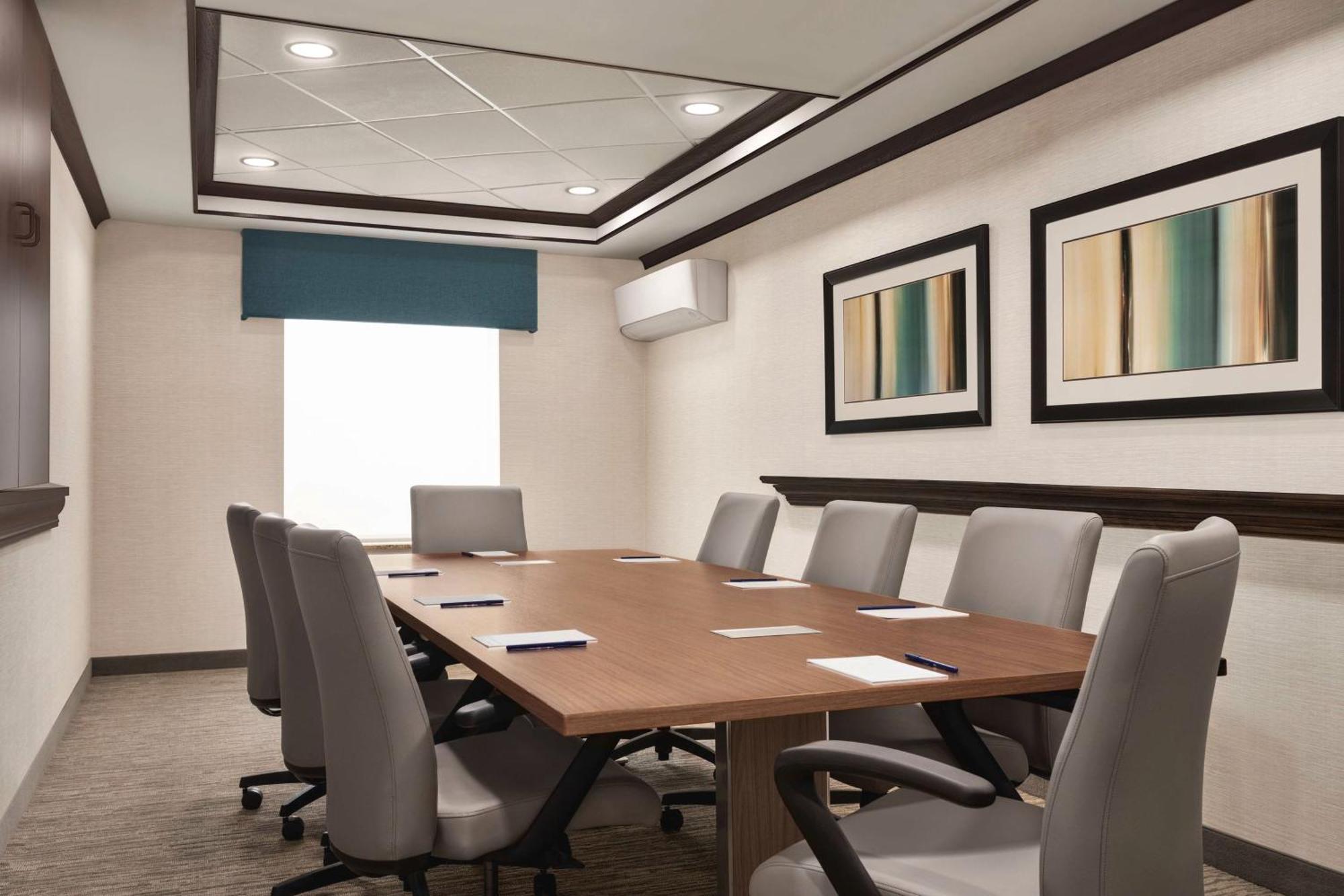 Hampton Inn New Albany Bagian luar foto