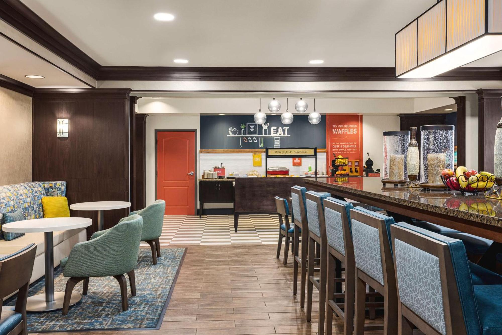 Hampton Inn New Albany Bagian luar foto
